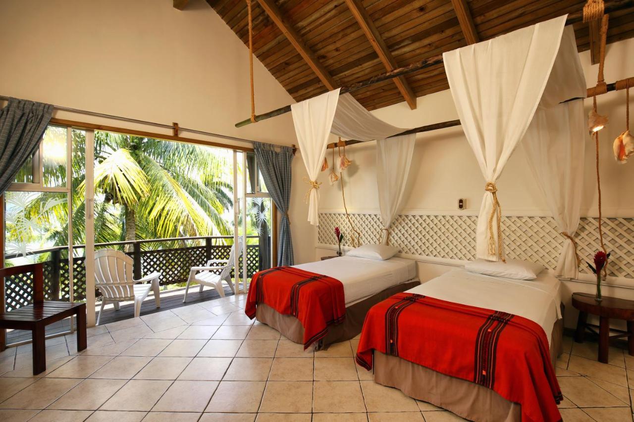 Villa Caribe Lívingston Exteriör bild
