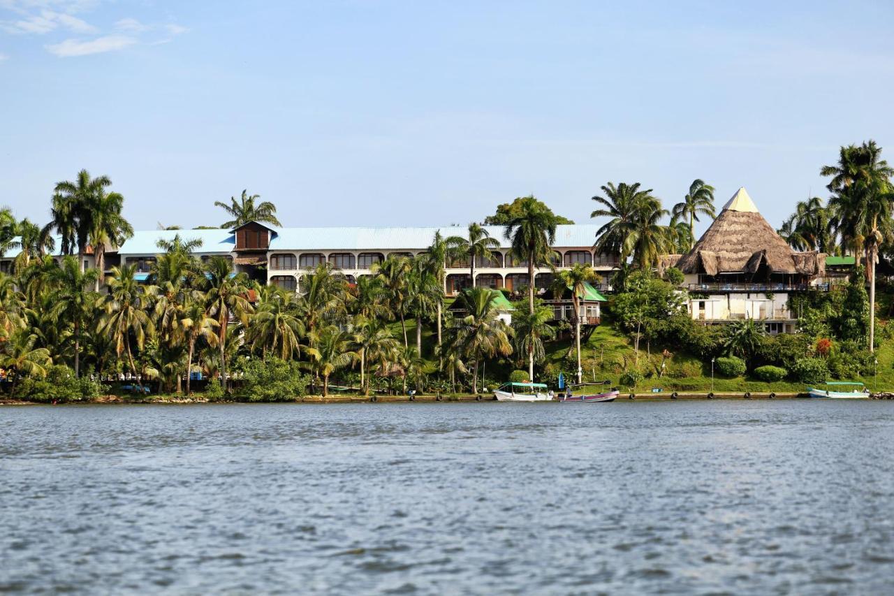 Villa Caribe Lívingston Exteriör bild